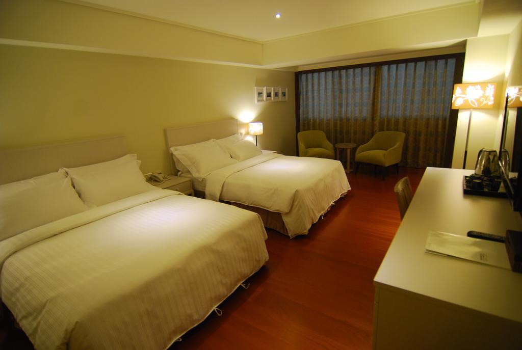 Taitung Bali Suites Hotel Екстериор снимка