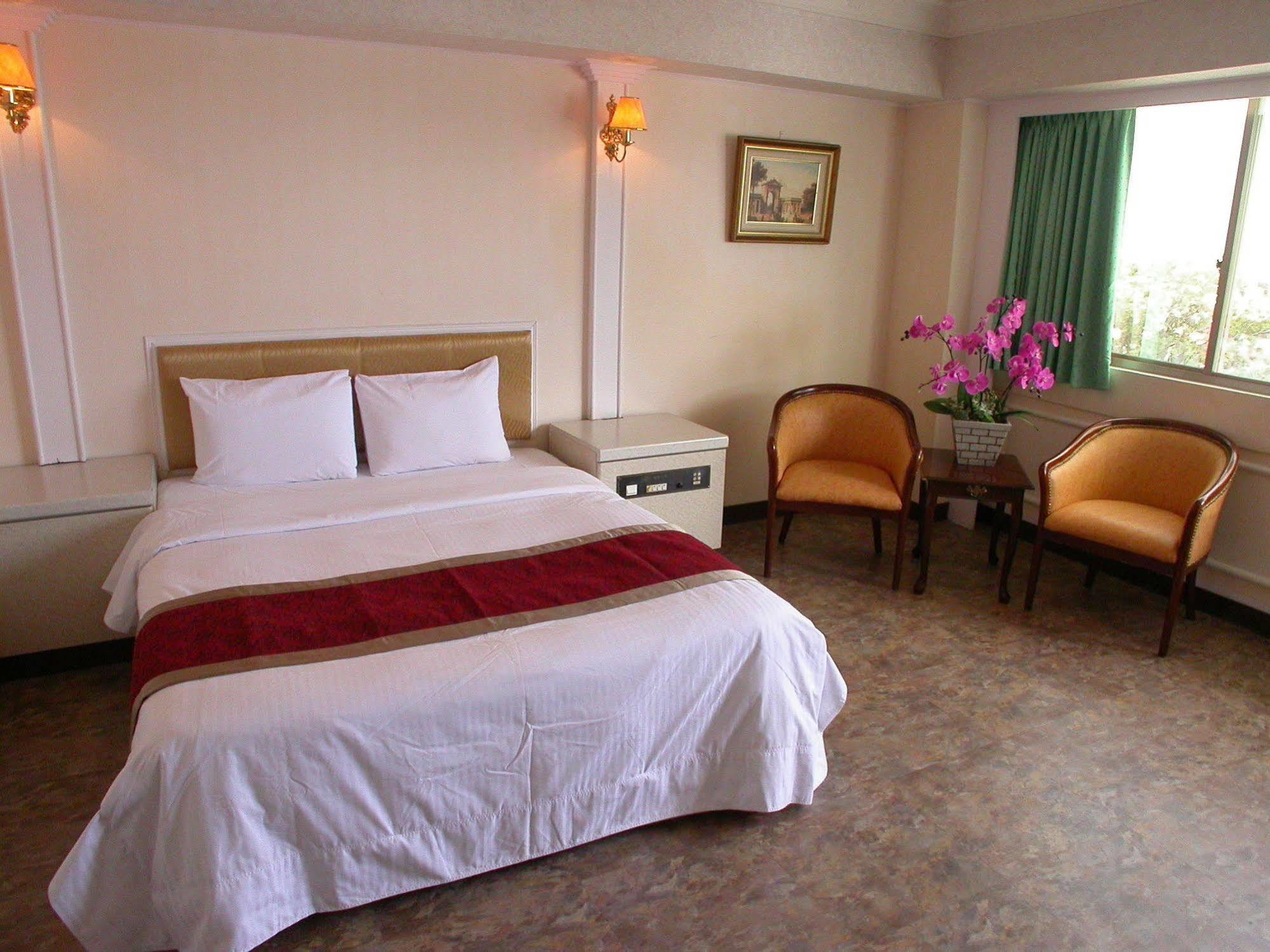 Taitung Bali Suites Hotel Екстериор снимка